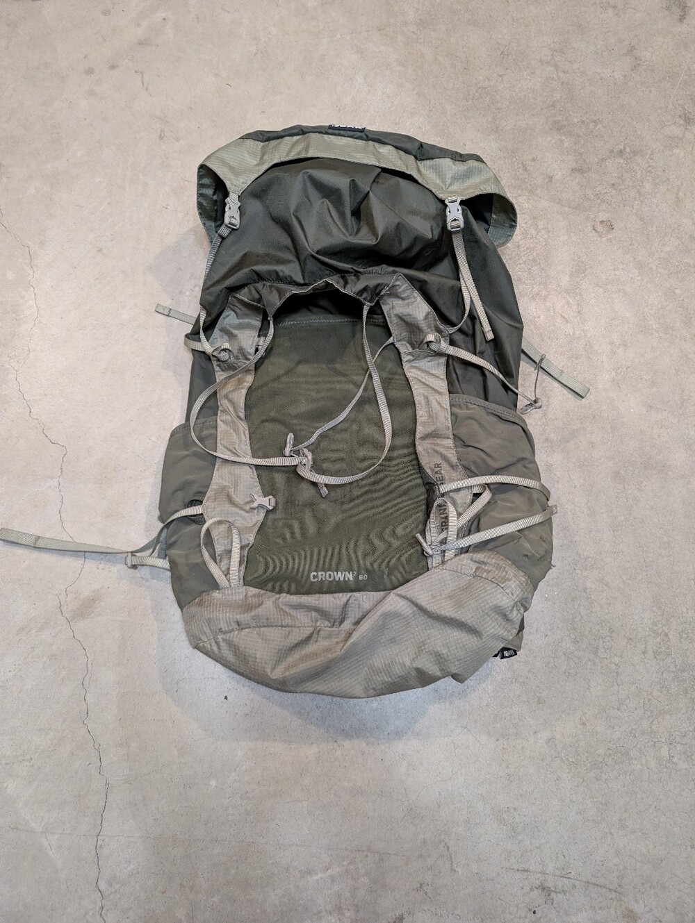 Granite Gear Crown2 60L Backpack Women's Fit Short Green/Gray/Brown Outdoor